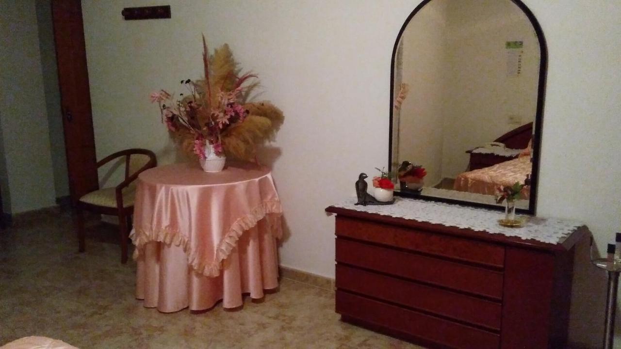 Pension- Mari Loli - Oficial Guardamar del Segura Exteriör bild