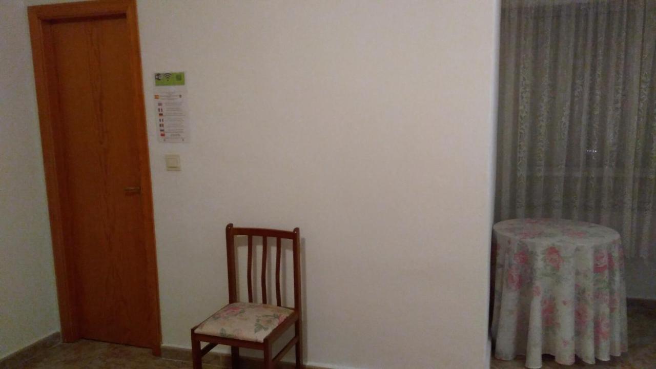 Pension- Mari Loli - Oficial Guardamar del Segura Exteriör bild